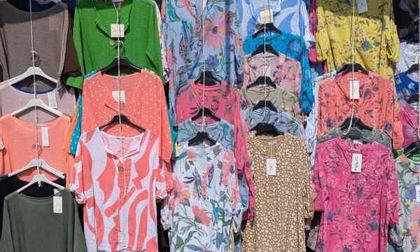 Spring Capsule Wardrobe for Women in the UK: 2026 Essentials